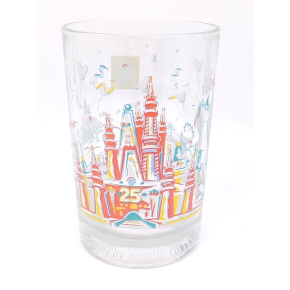 Vintage 1996 McDonalds Disney World 25th Ann Glass Remember The Magic Donld Duck - Picture 1 of 10